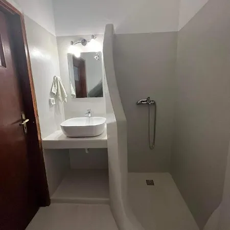 Marina , Naxian Traditional House Apartment Engares
